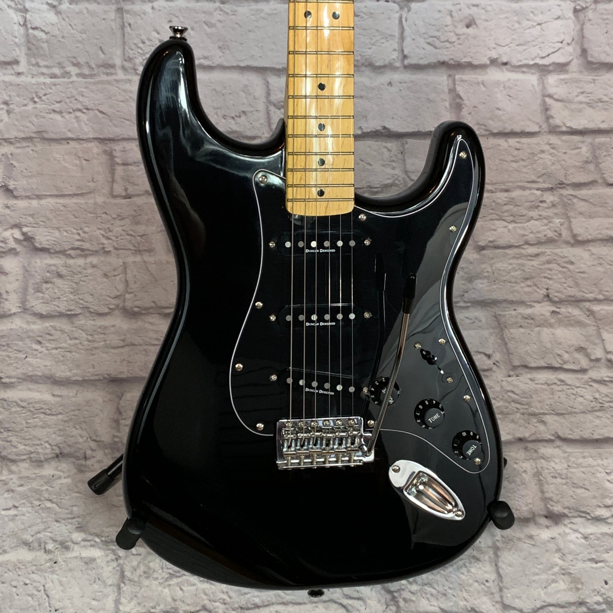 Squier Vintage Modified Stratocaster Black - Evolution Music