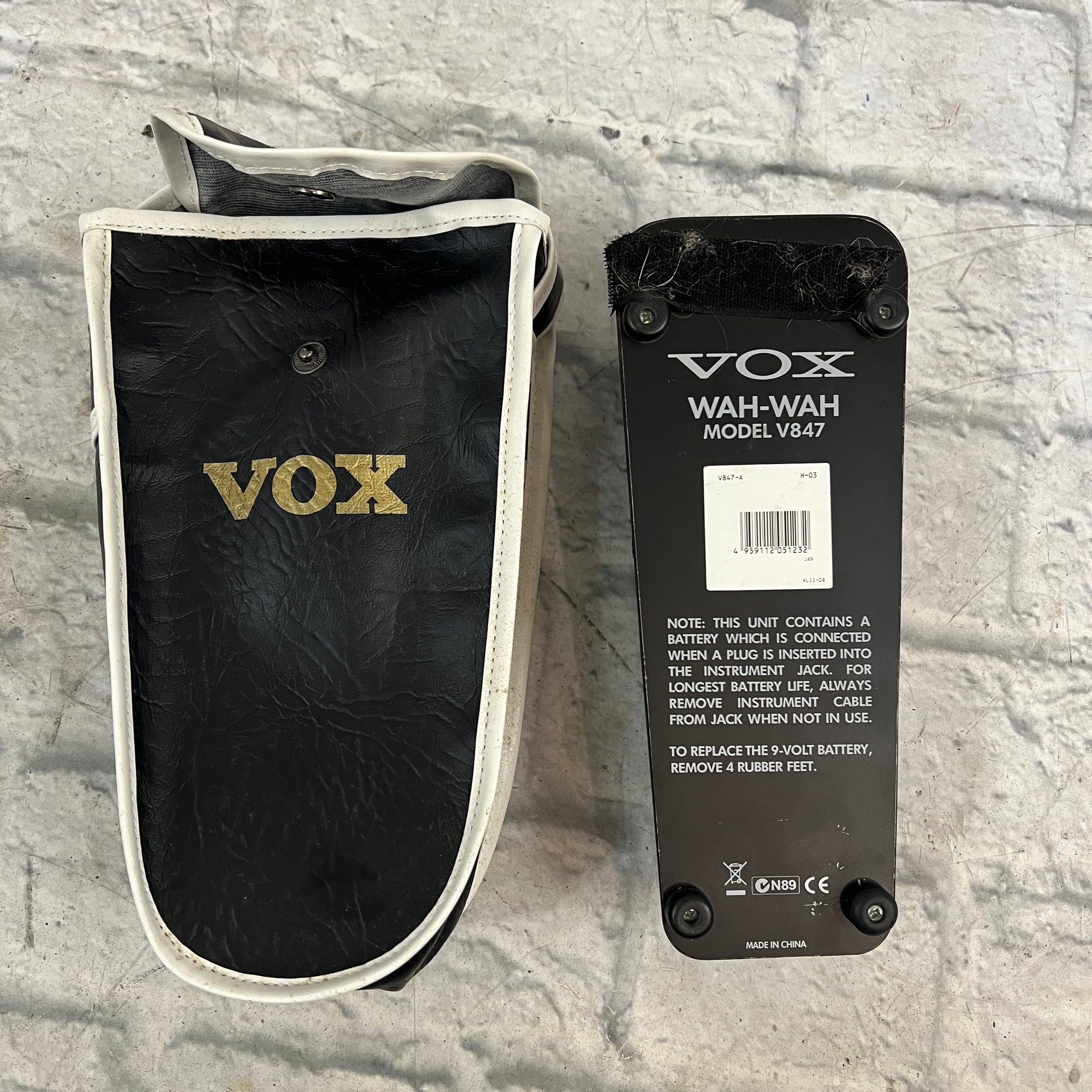 Vox V847 Wah Wah Pedal w/ Cloth Bag & Power Supply - Evolution Music
