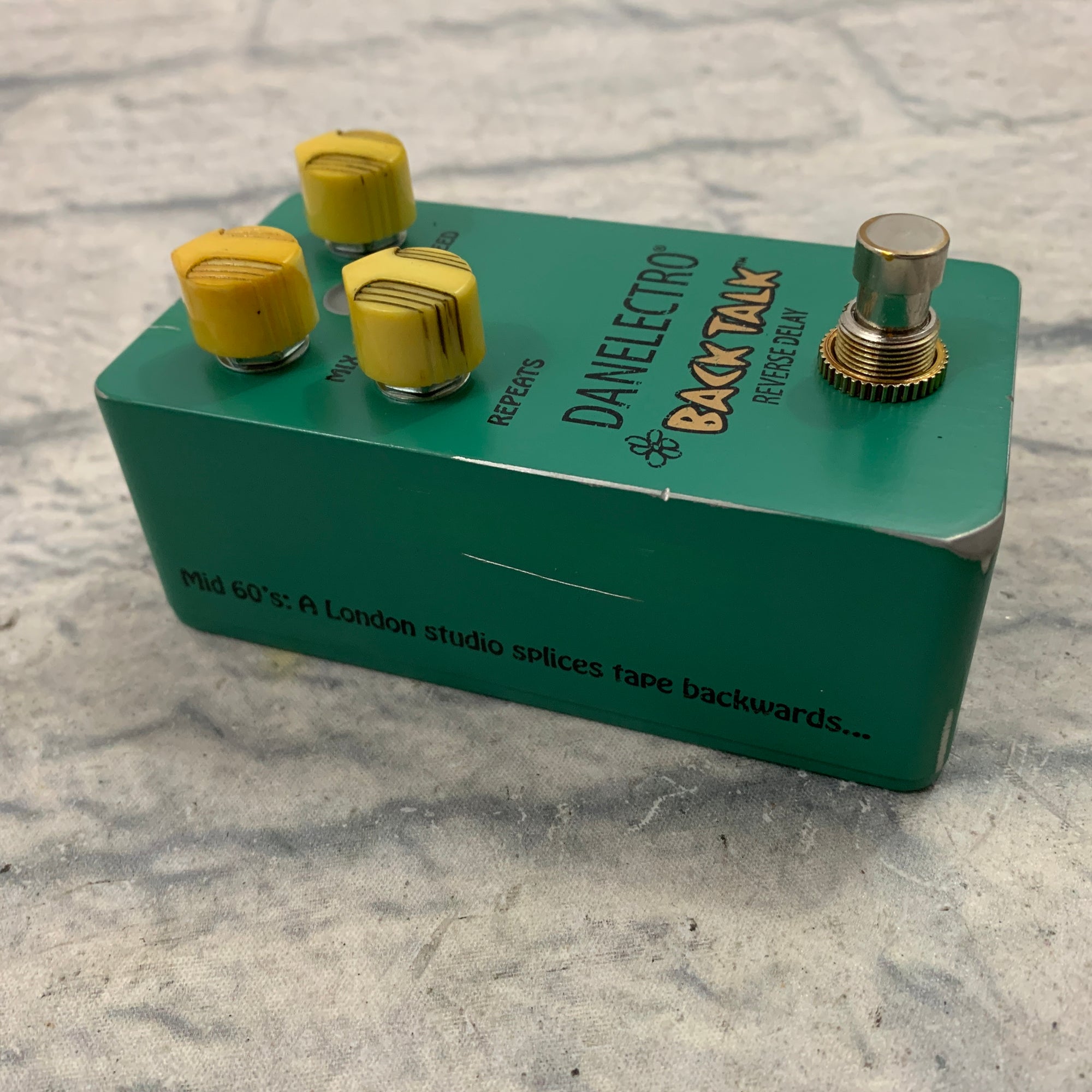 Danelectro BAC-1 Back Talk Reverse Delay Pedal - Evolution Music