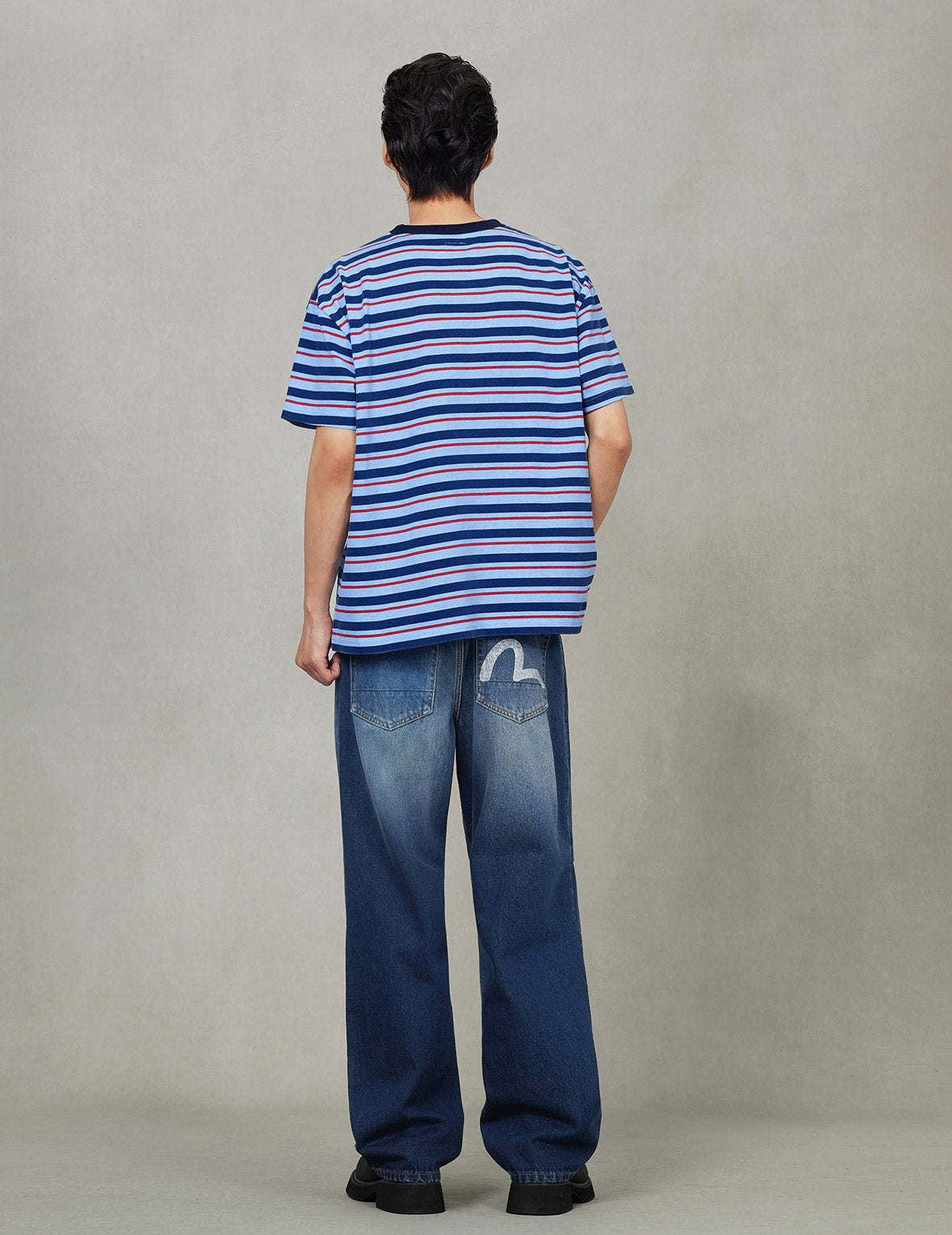 手描きカモメプリント 3Dフィット ジーンズ – EVISU