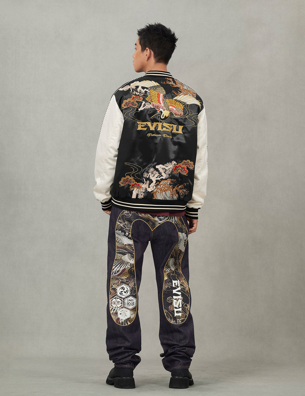 鶴刺繍 レギュラーフィット スカジャン – EVISU