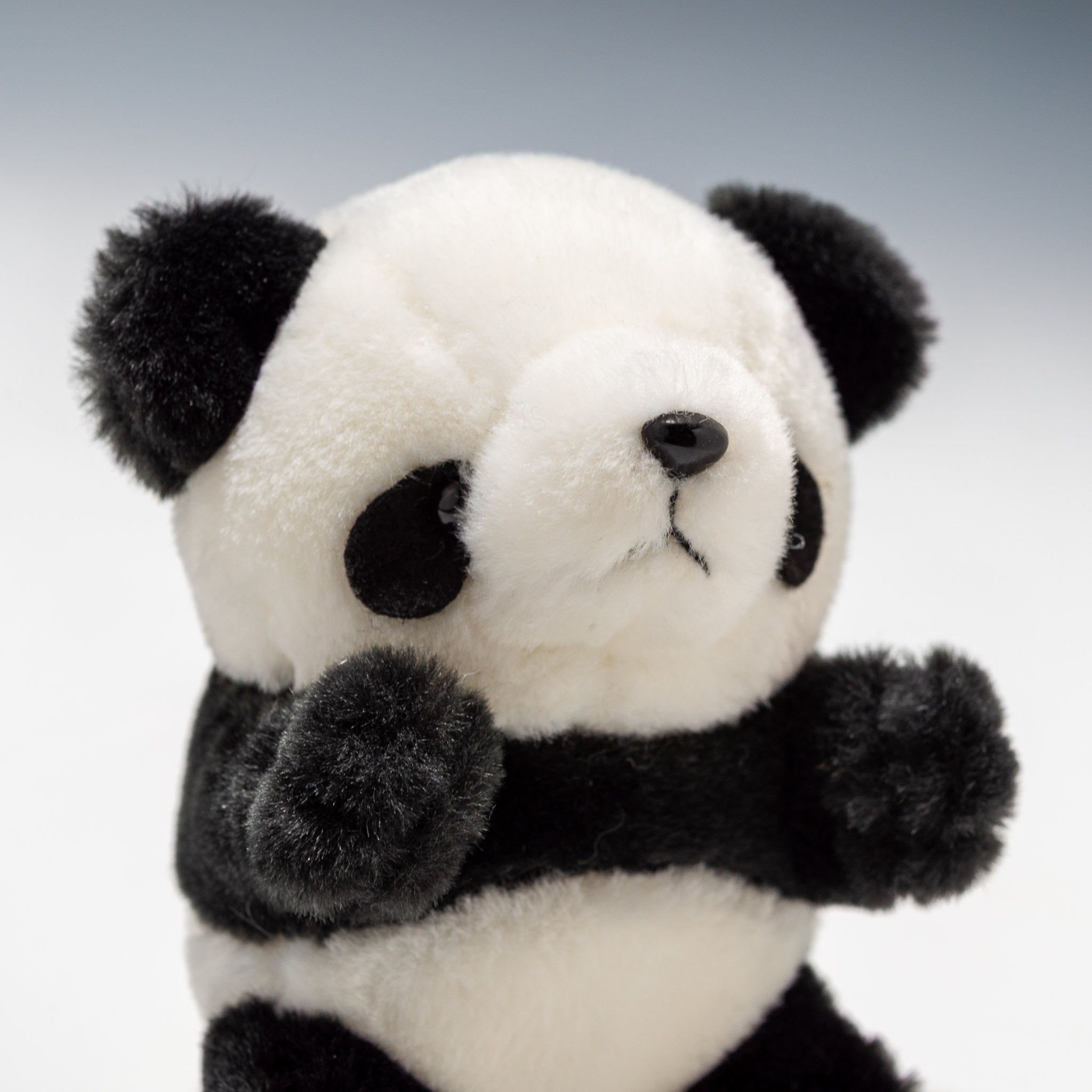 オリエンタルトーイ ぬいぐるみ ラブリーパンダ S 笛入り J-58