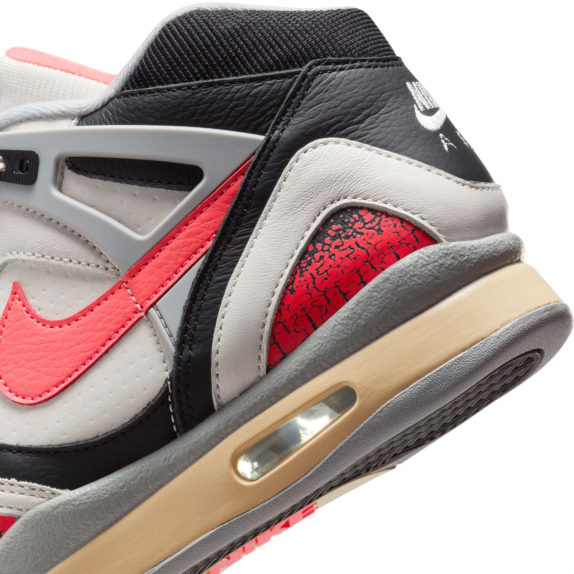Nike Mens Air Tech Challenge 2 