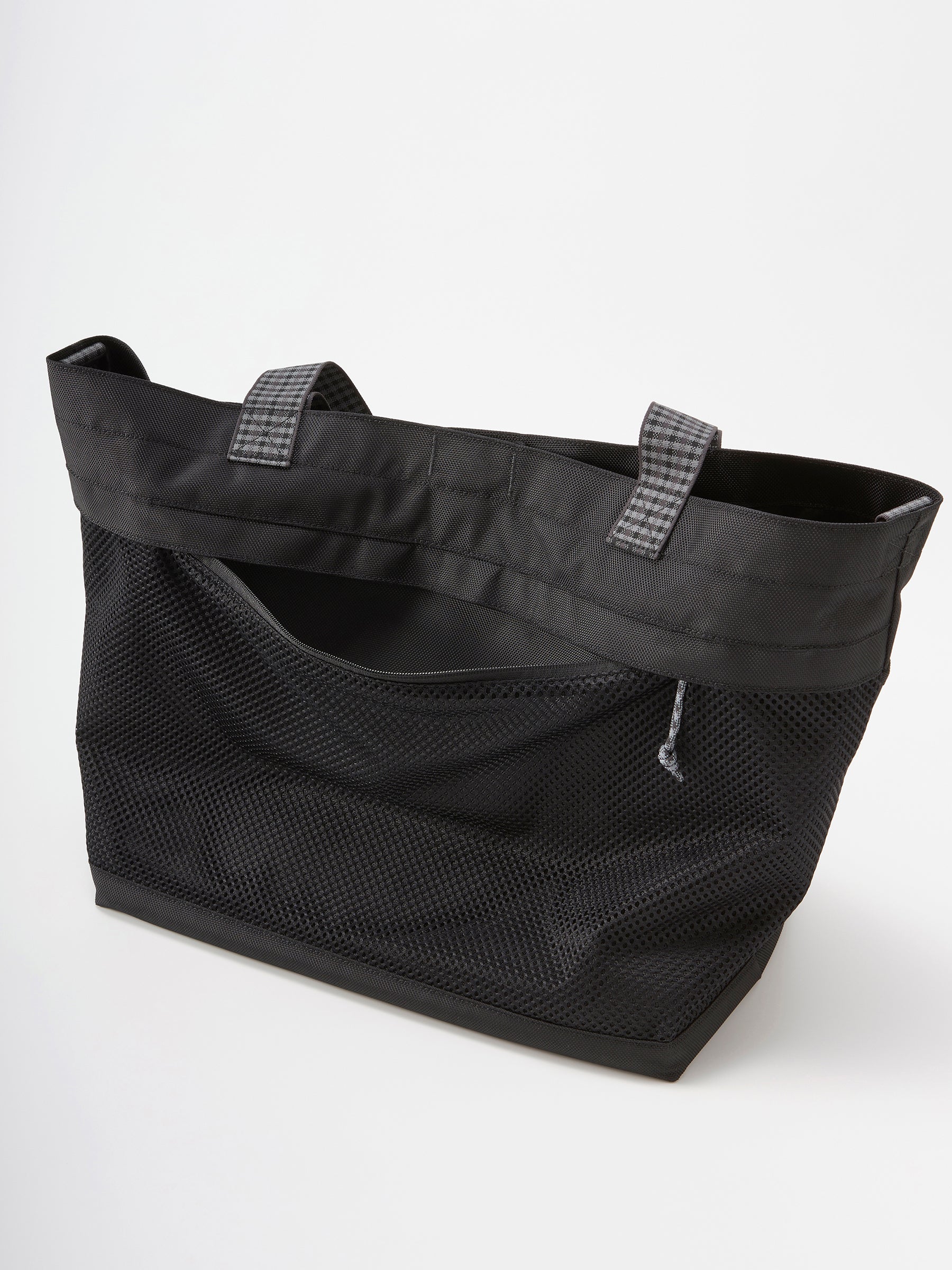 バッグ〈NEW ERA® × familiar〉 | ファミリア公式サイト