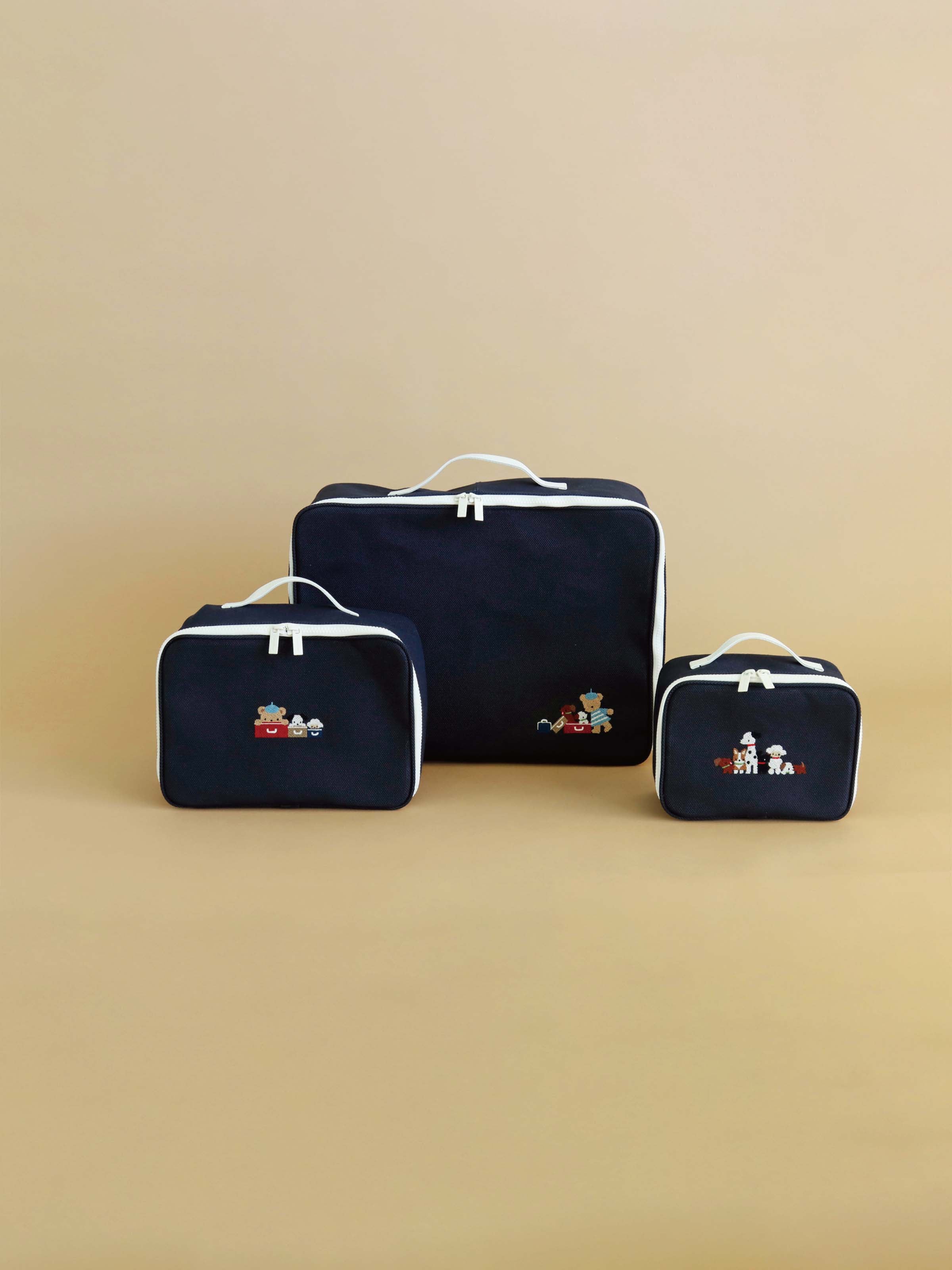 受注販売】カスタマイズバニティケース（M） | ファミリア公式サイト