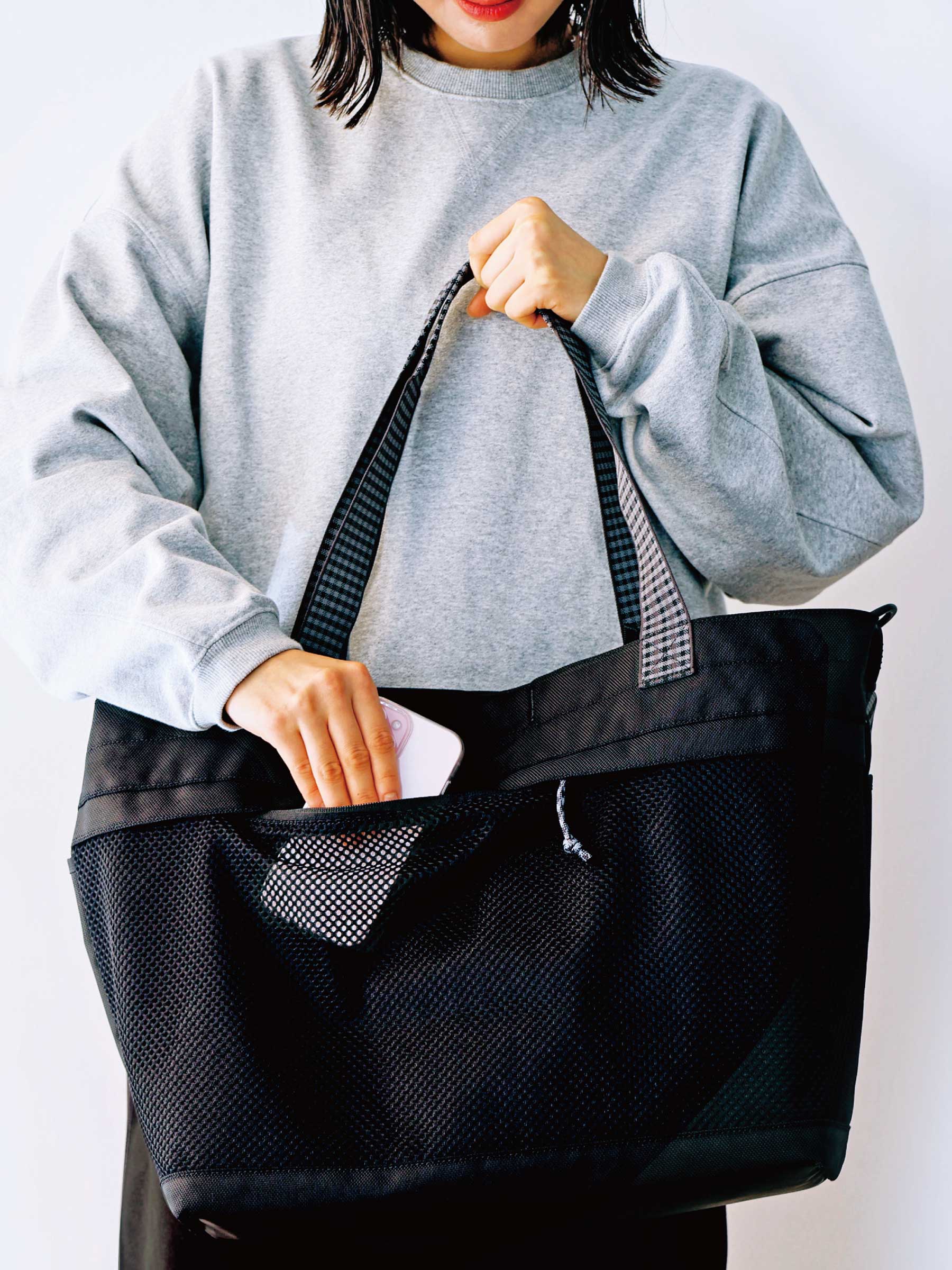 バッグ〈NEW ERA® × familiar〉 | ファミリア公式サイト