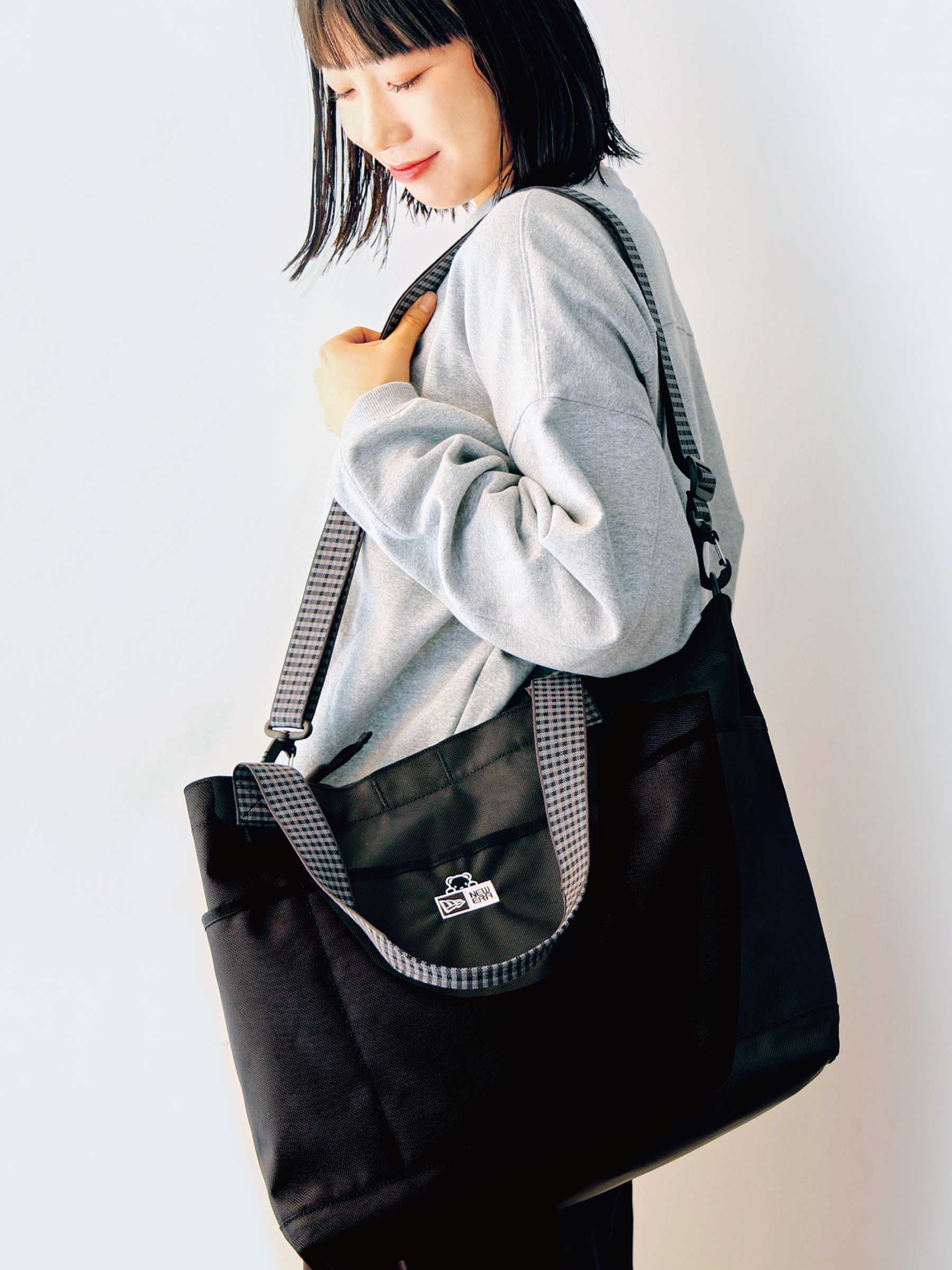 バッグ〈NEW ERA® × familiar〉 | ファミリア公式サイト