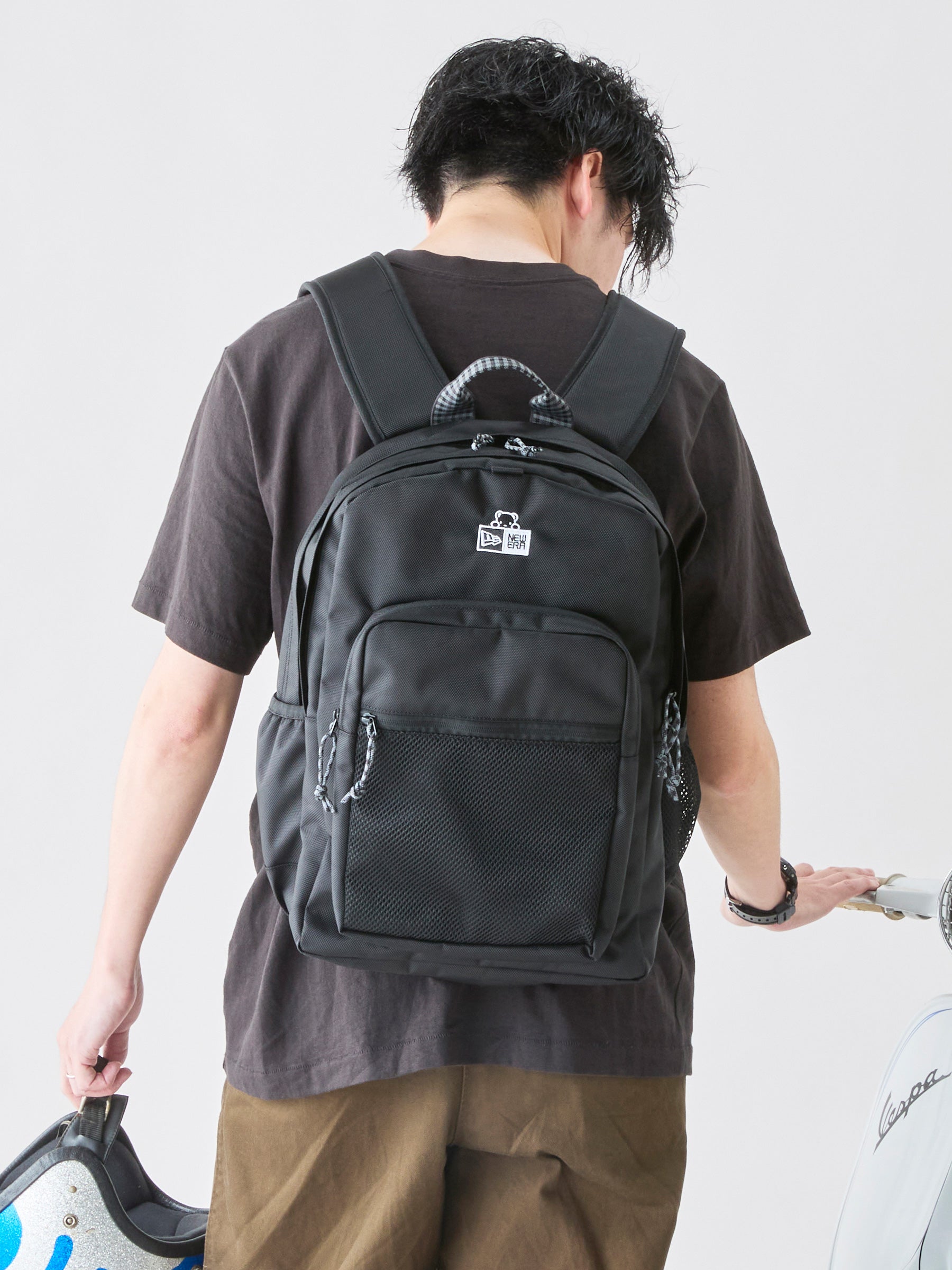 猫*郎様 Familiar リュック リュックサック〈NEW ERA® × familiar