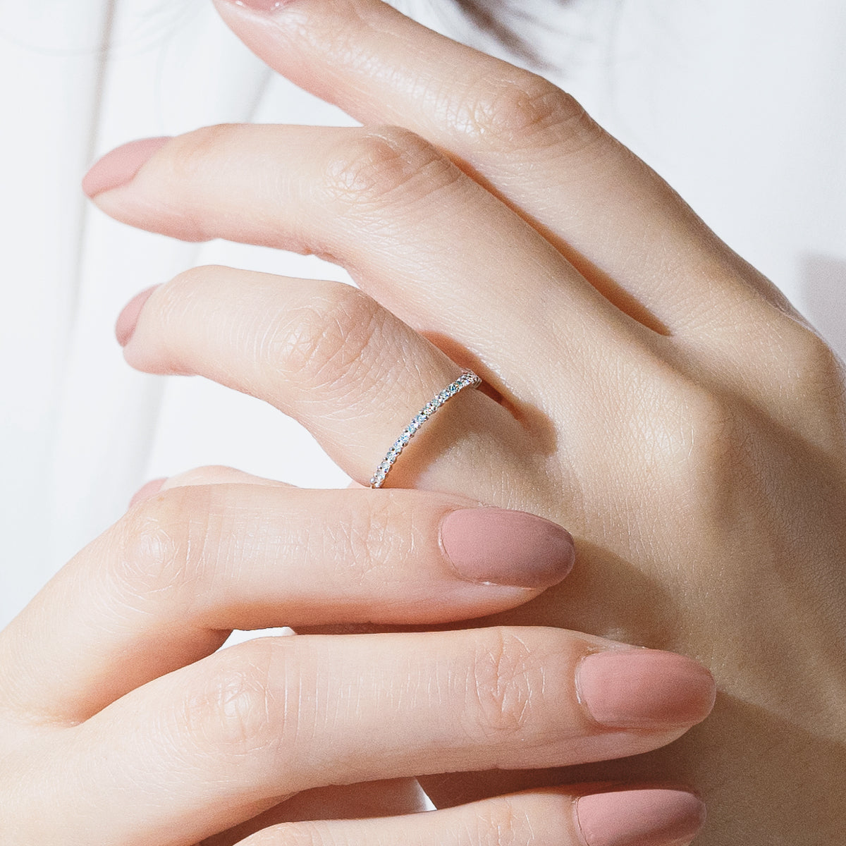 エタニティリング 0.09ct PT900 プラチナ アイスブルーダイヤモンド