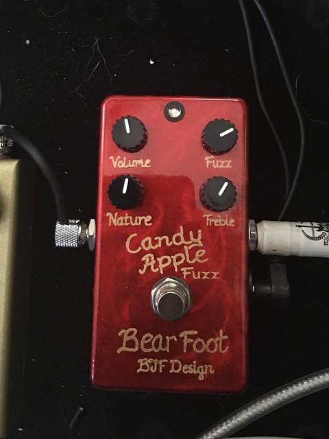 NPD: BF Candy Apple Fuzz (Gold) | The Gear Page