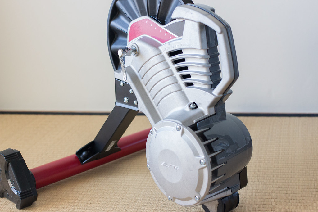 最強の静音ローラー台ELITE VOLANO(ヴォラーノ)を購入 | 芋づるハピネス