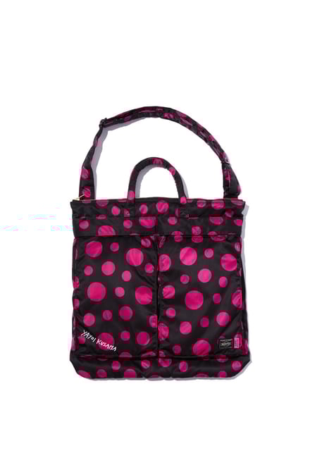 XLARGEとX-girlが草間彌生とコラボ、若き日の草間彌生のポートレートを