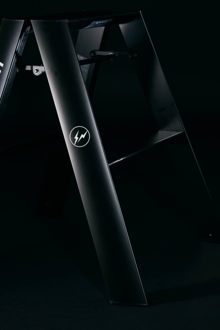 脚立ブランド「ルカーノ」 フラグメントとの初のコラボモデルを数量