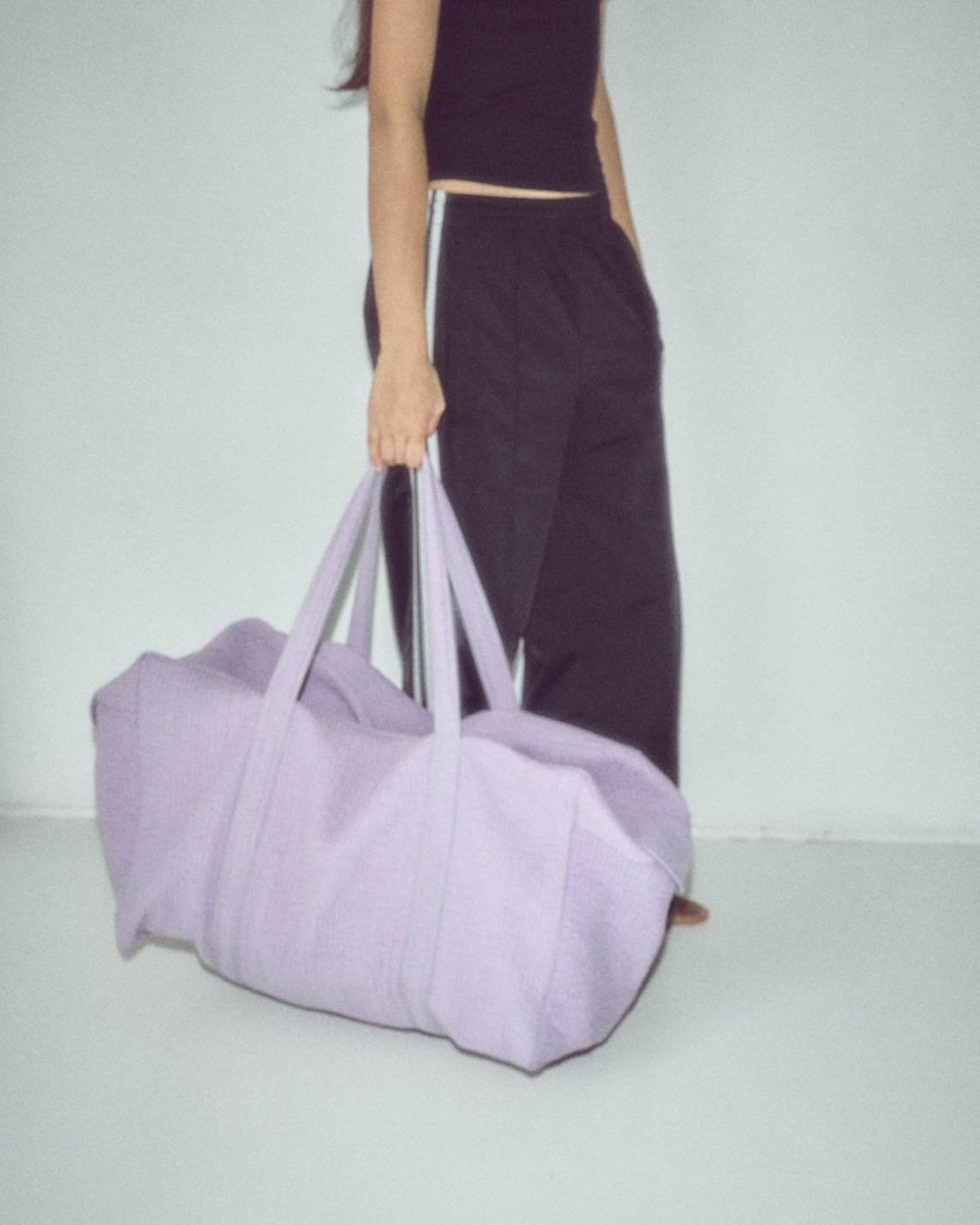 百々千晴の「THE SHISHIKUI」から新ブランド「VAKT.」がデビュー 公式