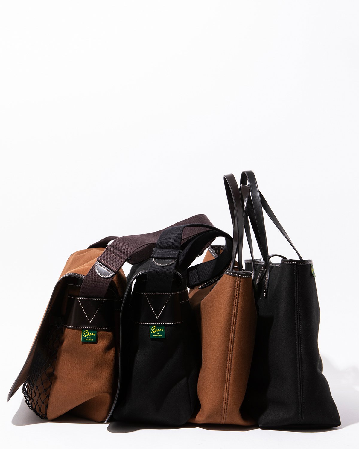 ノンネイティブがブレディーとコラボ、防水加工を施したバッグ2型を発売