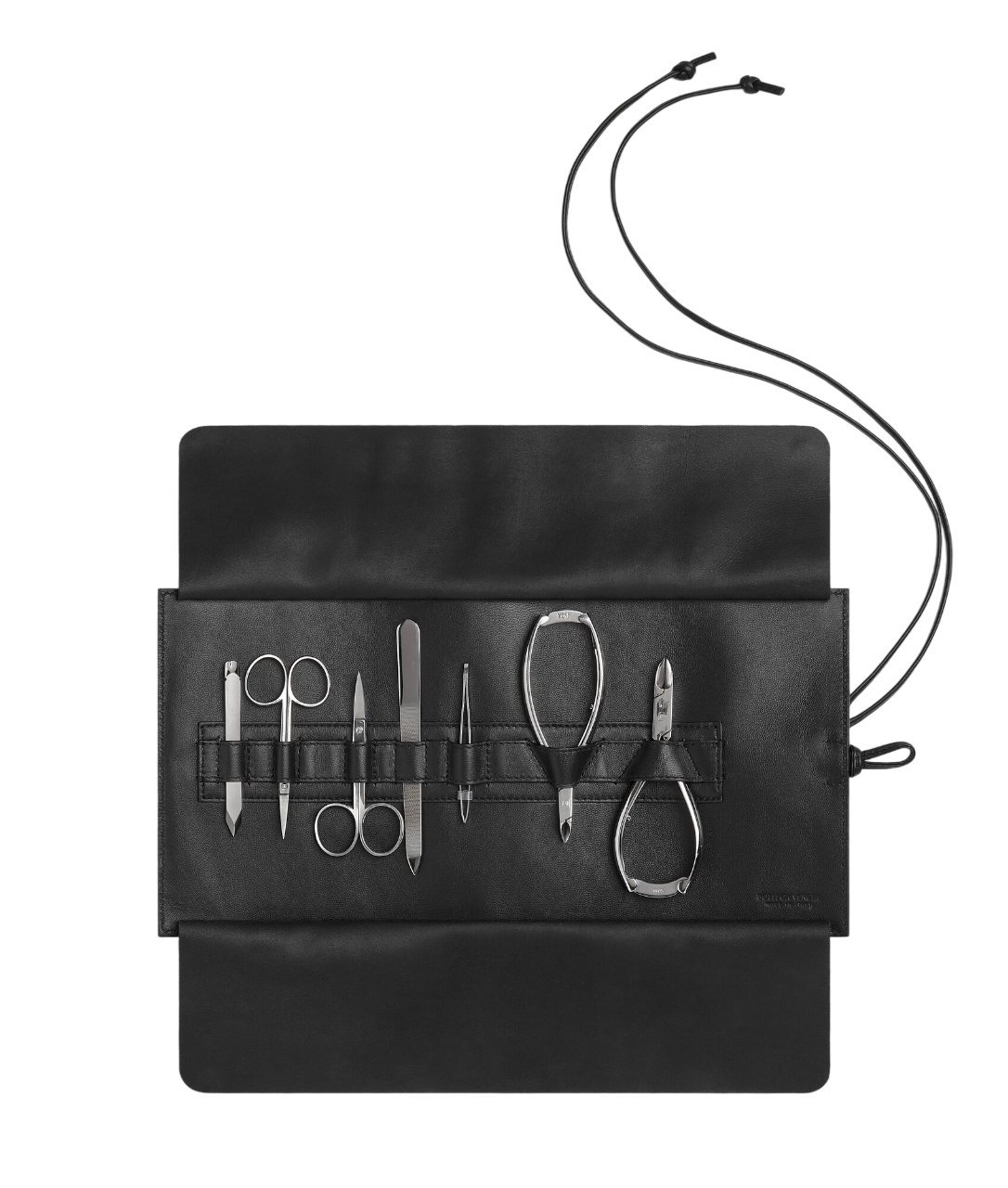 ボッテガ・ヴェネタが「ロレンツィ・ミラノ」とコラボ ネイルケア