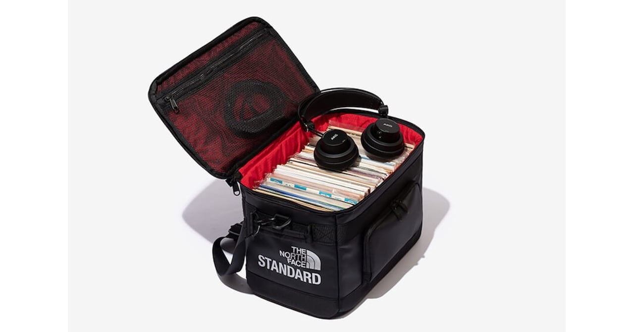 ザ・ノース・フェイス」からオリジナルレコードバッグの新型が登場
