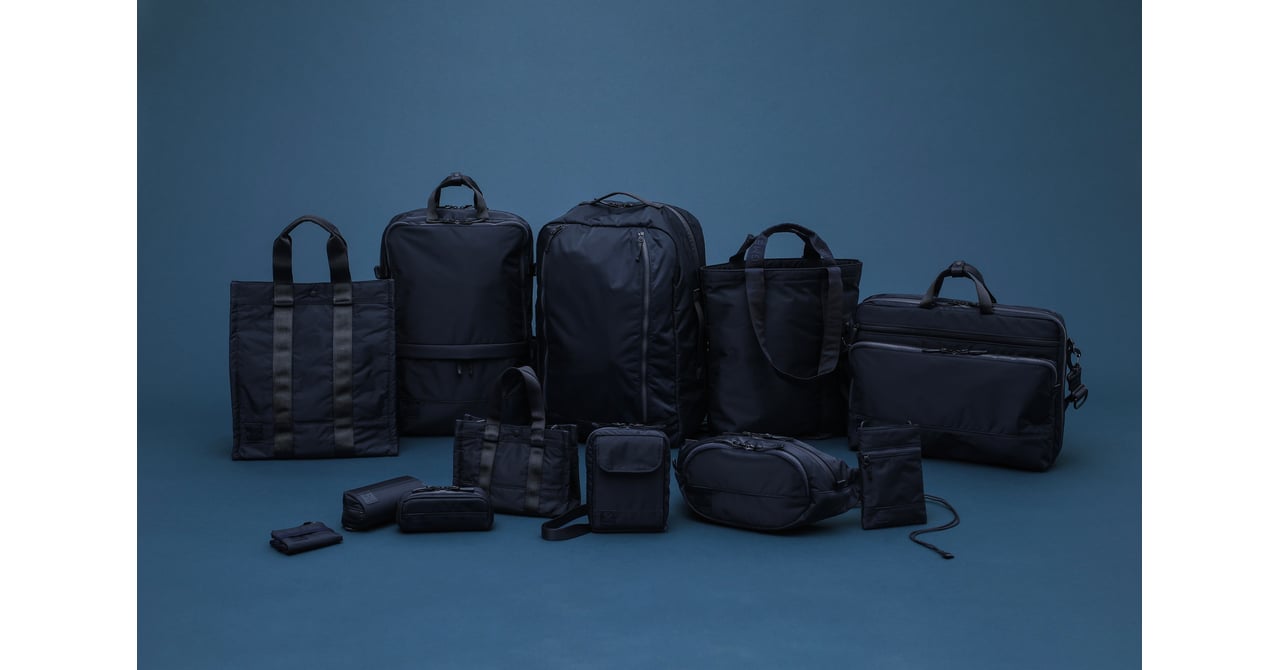 ヘッド・ポーター期の人気商品が復活、ラミダスがオールネイビーバッグ発売