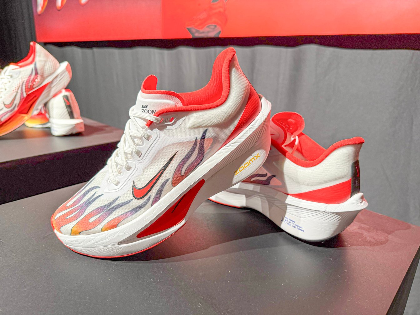 ナイキ「エキデンパック」新作 「ズーム フライ 6」と「ライバル