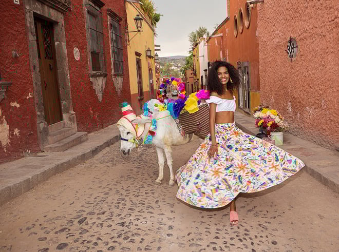 オープニングセレモニーから「プリーツ プリーズ イッセイ ミヤケ」初