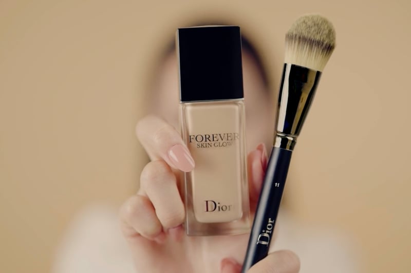 水原希子が「ディオールスキン フォーエヴァー」で叶える最強ベース