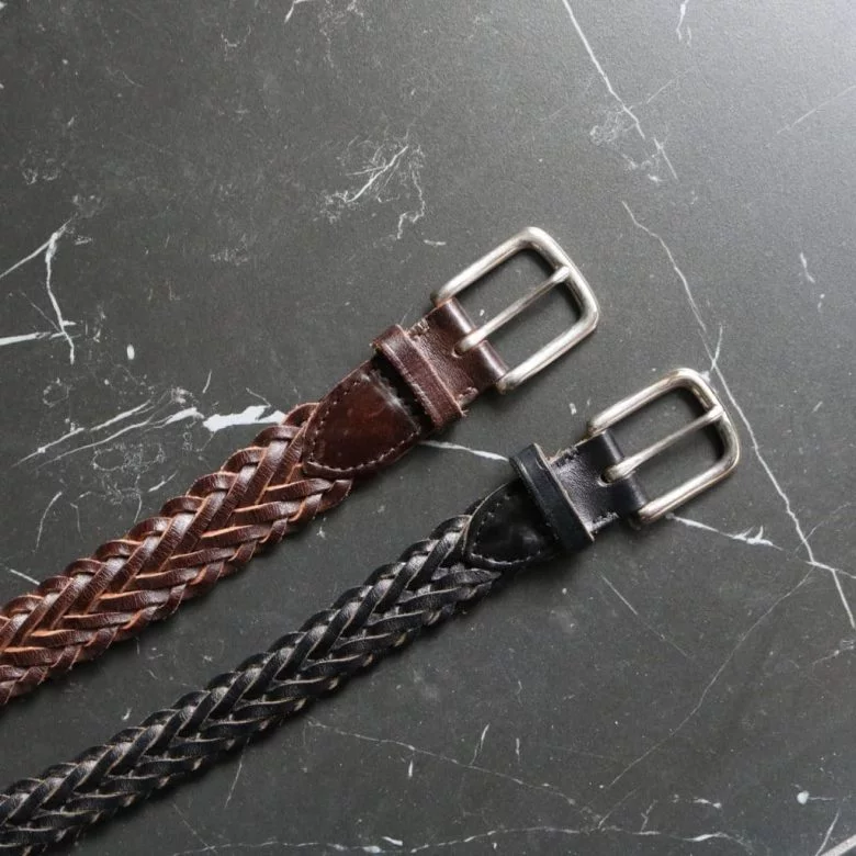 8年愛用レビュー】ホワイトハウスコックスのメッシュベルトをおすすめ