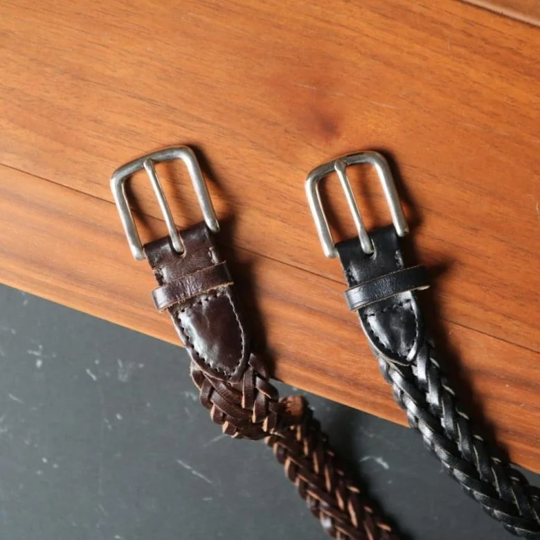 8年愛用レビュー】ホワイトハウスコックスのメッシュベルトをおすすめ