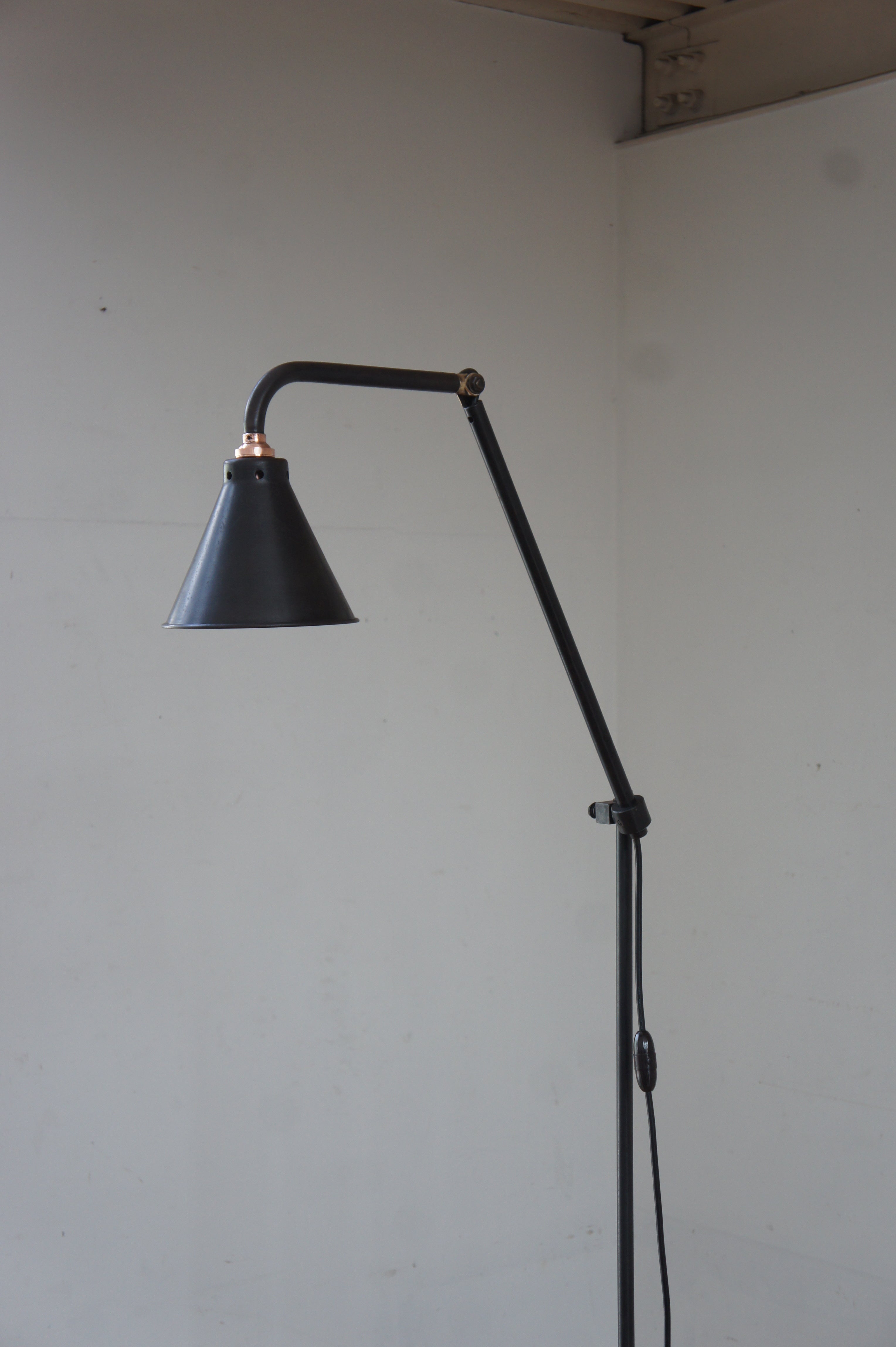 KI-E-KLAIR Floor light 1500 – fertravail