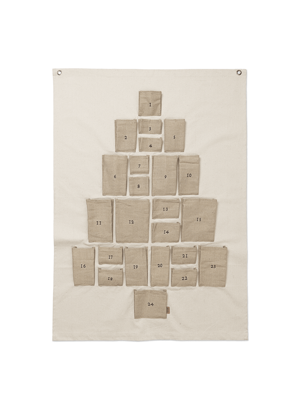 Pine-Weihnachtskalender - Maxi - Natural | Ferm Living