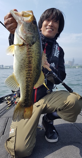 バス釣り入門 - 株式会社つり具のマルニシ