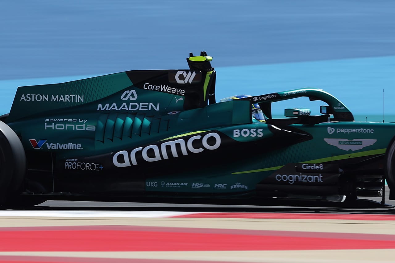 動画】 角田裕毅、アルファタウリF1 『AT01』で2022年初走り 【 F1