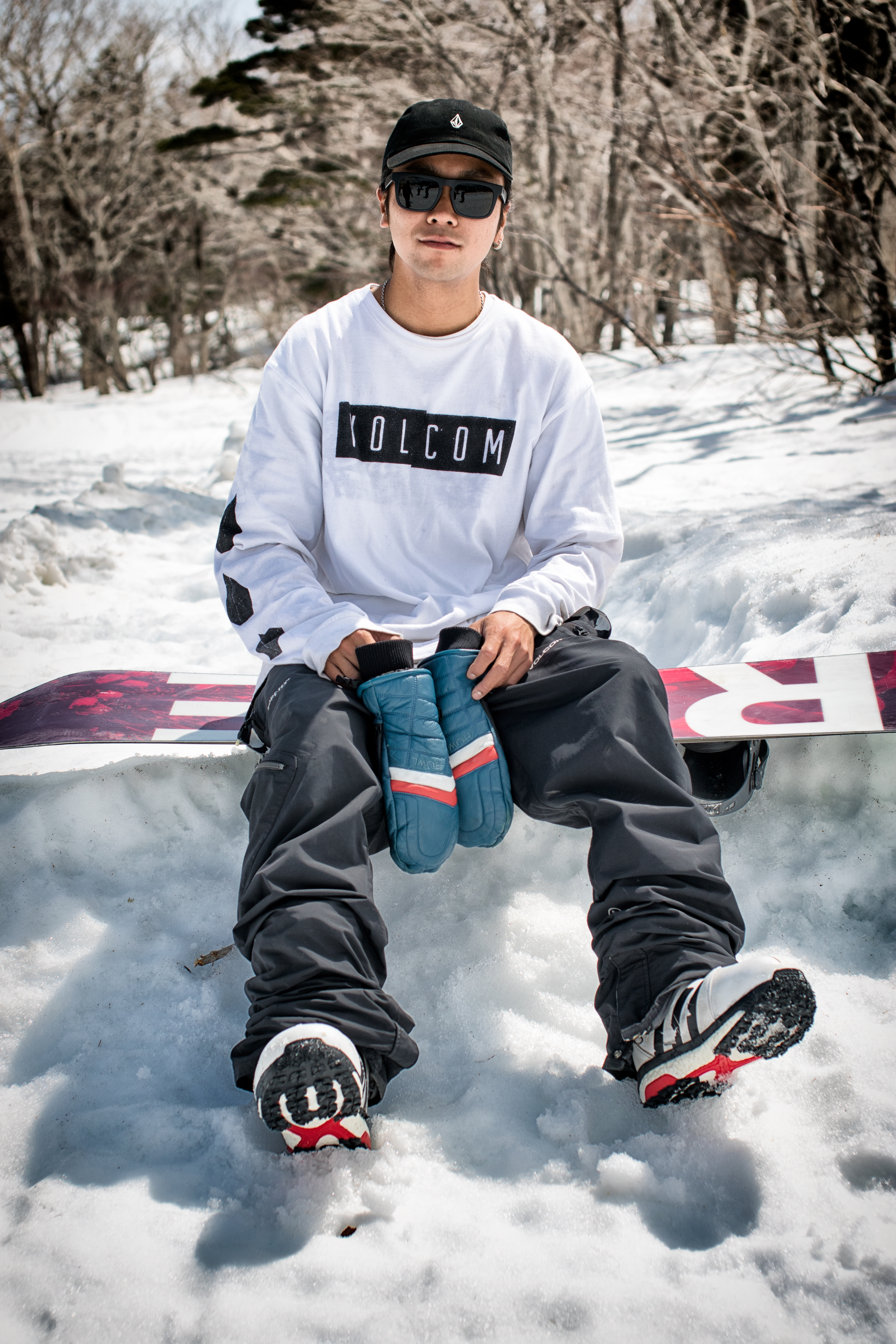 スタイルと機能性を両立させた adidas Snowboarding 最新コレクション