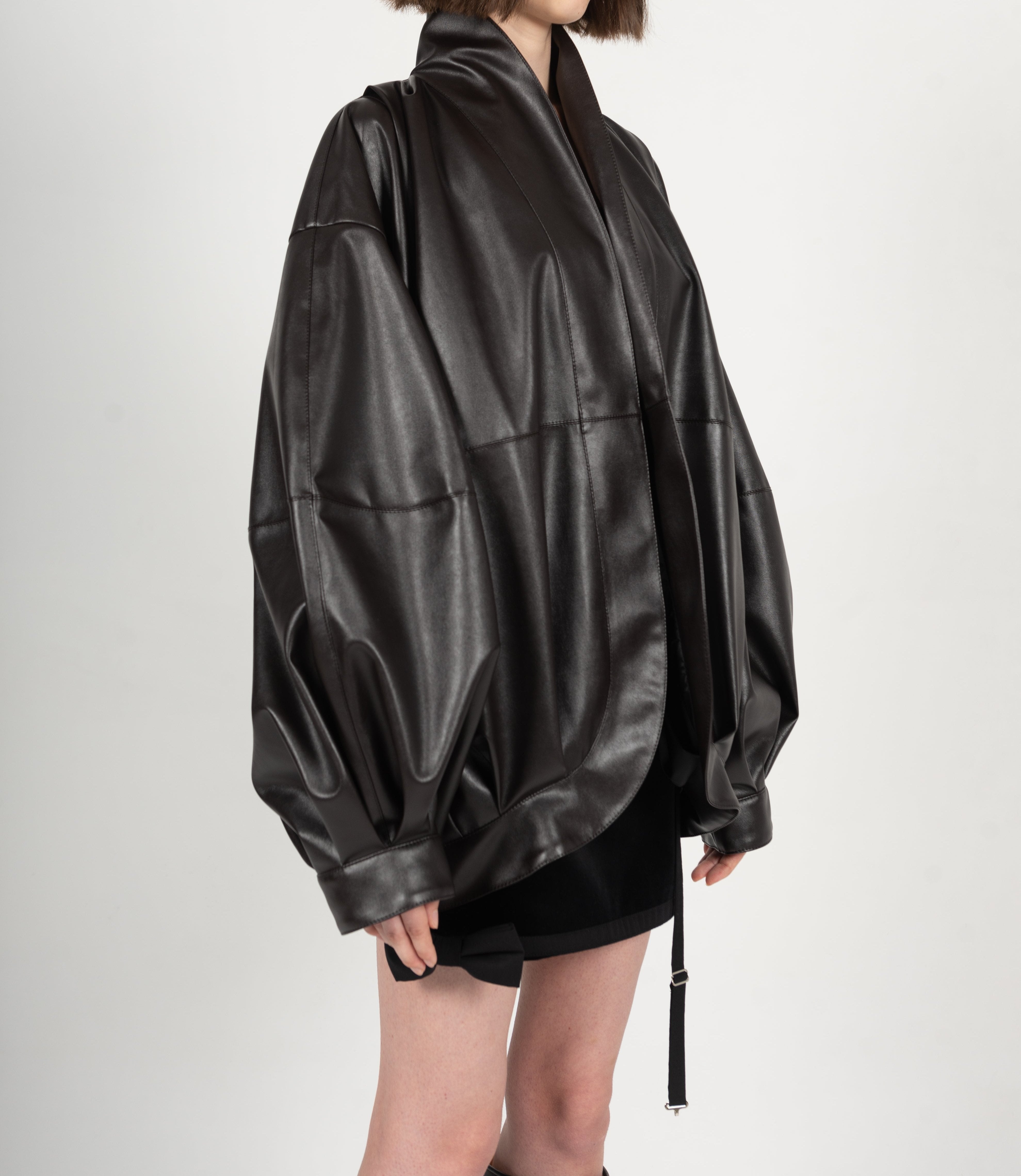 GIGI OVERSIZED LEATHER JACKET – FIDAN NOVRUZOVA