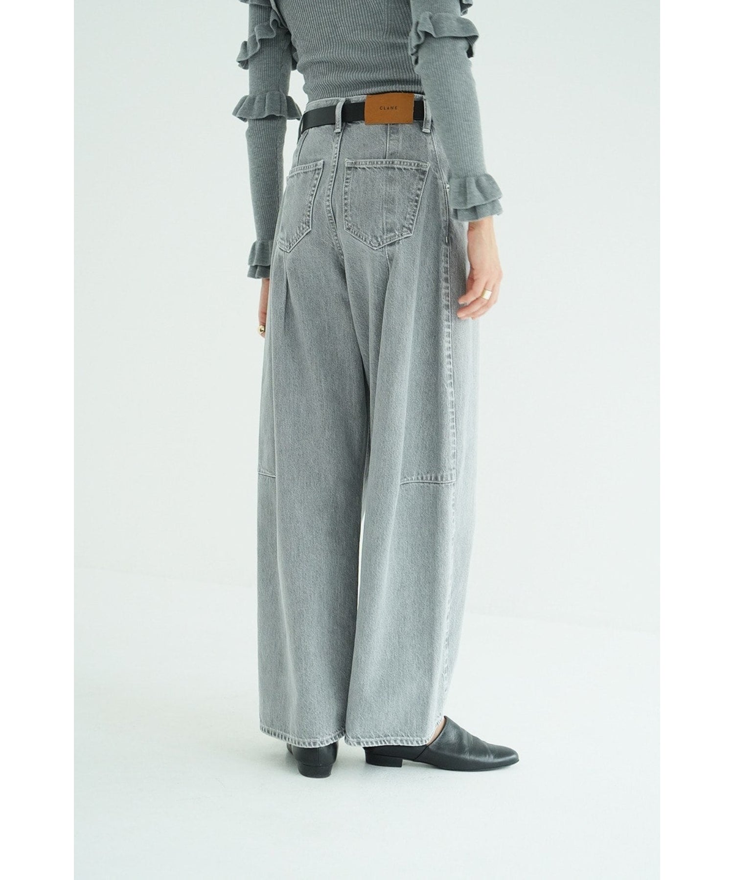 COCOON BULKY DENIM PANTS - CLANE (クラネ) - bottom (ボトムス