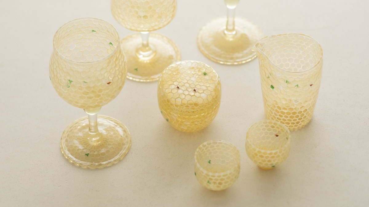 江波冨士子 | 作家プロフィール | ひと | filament