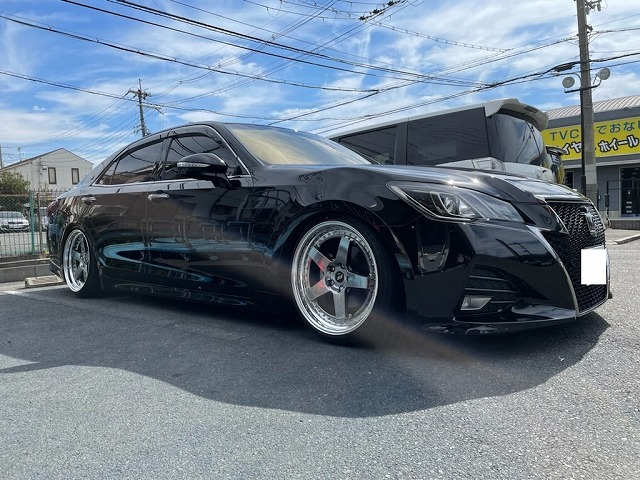 クラウンアスリート 210系 DBA-ARS210 | 装着ギャラリー | カーポート