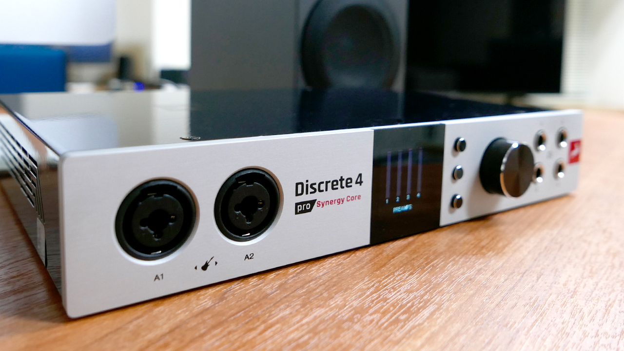 正常進化した新モデル、 Discrete 4 Pro Synergy Core| lacasaacustica.com