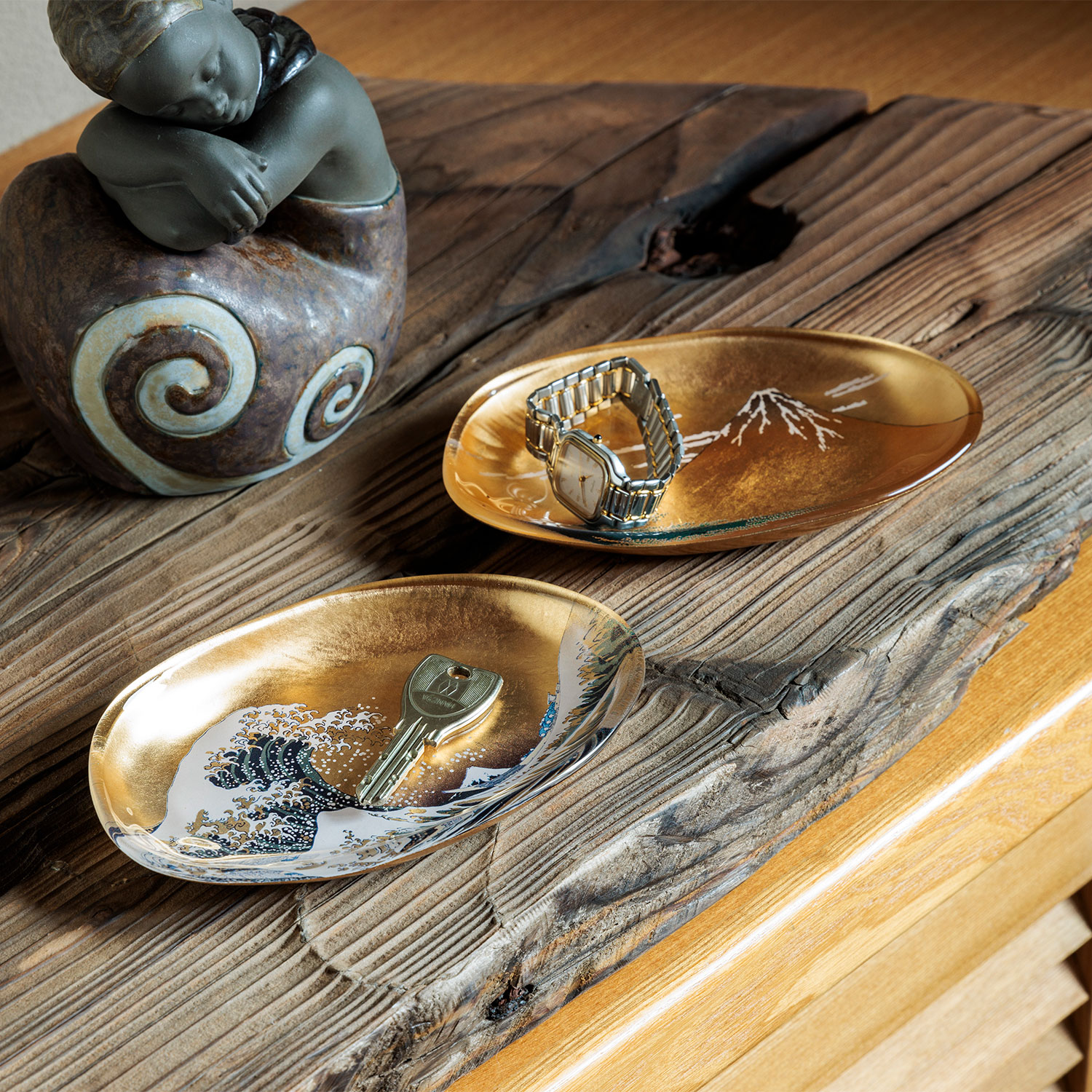 大阪関西万博 箔一　ミャクミャク　金沢　大阪万博　北斎　箔名画　お皿 セット 大阪万博 会場限定】箔一 ミャクミャク 金沢 大阪万博 北斎 箔名画 お