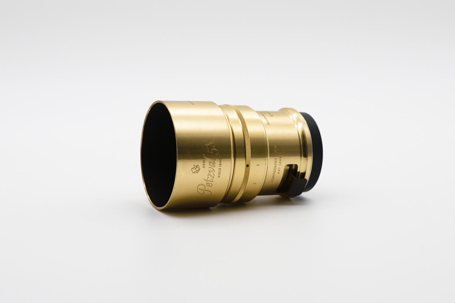 Petzval Bokeh Control 58mm Art Lens - Films at 59 kit hire Bristol