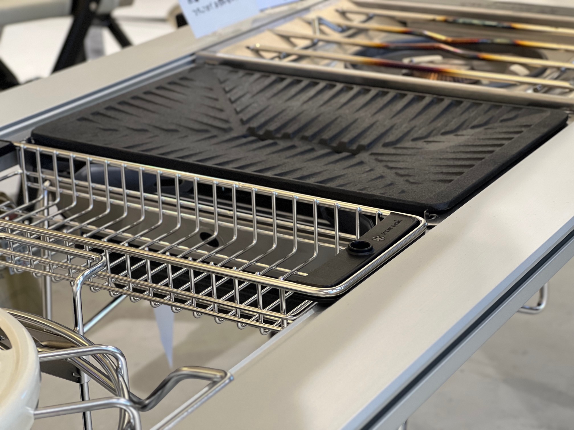 スノーピークTTAシリーズの最新作！メッシュトレーハーフユニットご