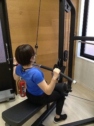 マシン紹介／ラットプルダウン・シーテッドロー - メディカル