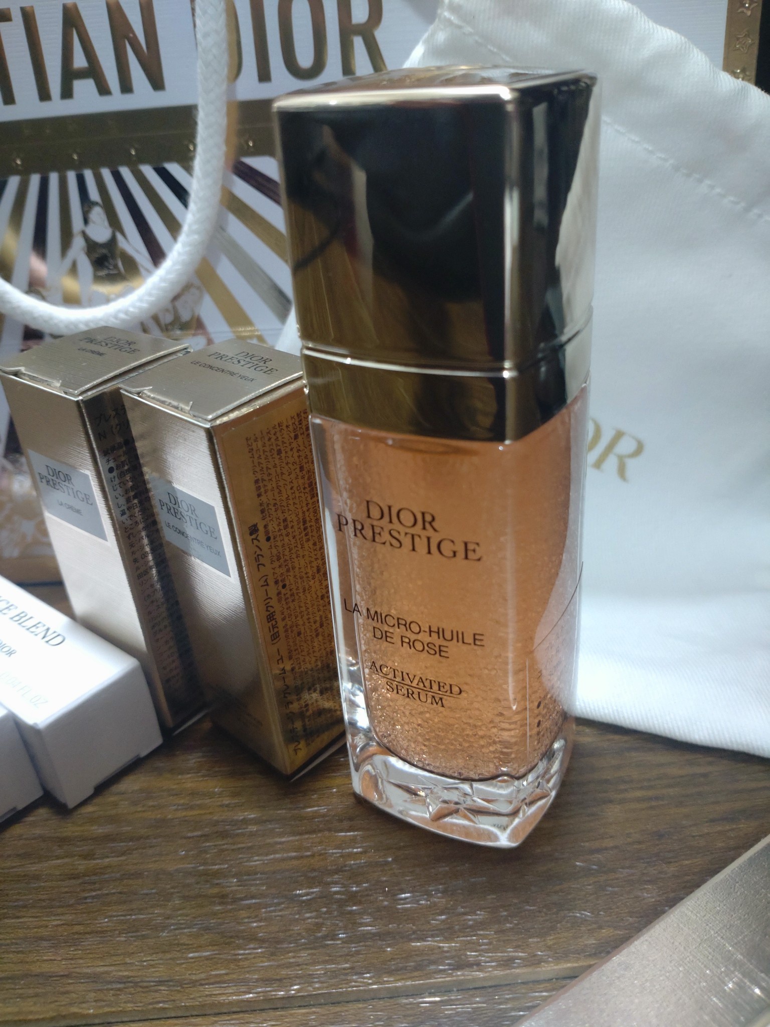 ディオール / プレステージ マイクロ ユイル ド ローズ セラム 30mlの