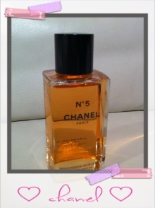 シャネル / シャネル N°5 ミルキー バスの公式商品情報｜美容・化粧品