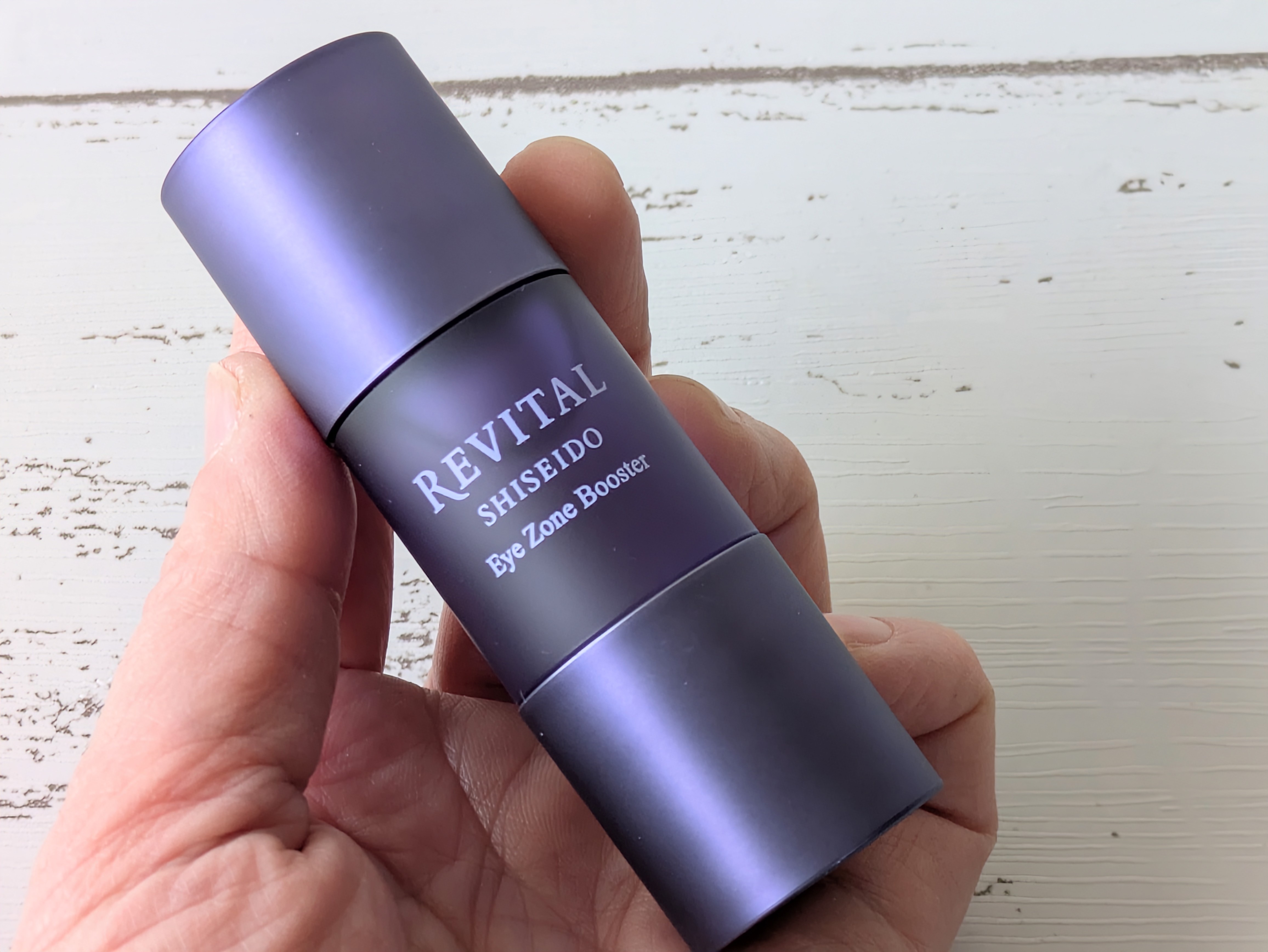 リバイタル / リバイタル アイゾーンブースター 15mLの公式商品情報