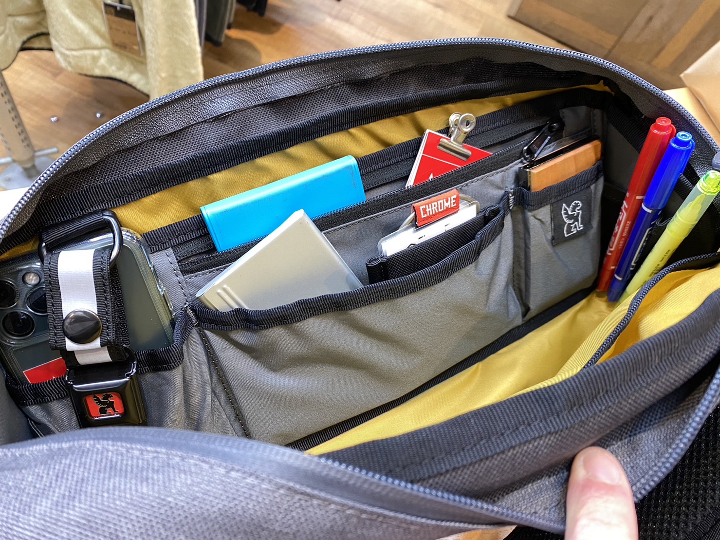 CHROMEのKADETをさらに使いやすく！専用オーガナイザー登場！ - FITTWO