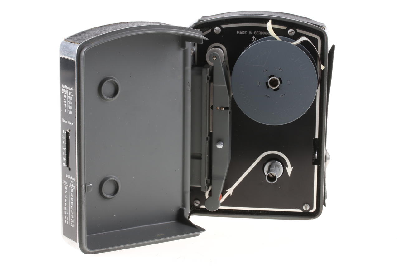 Pentacon Pentaka 8 – 8mm Filmkamera – #502299 – Foto Köberl