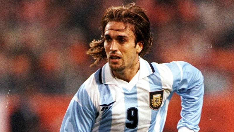 バティストゥータ、日本代表を侮辱？当時の指導者フラビオ「試合開始前