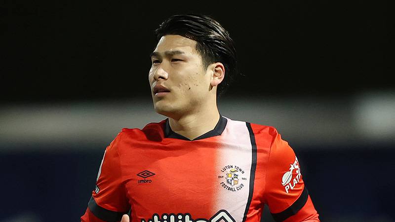 浦和レッズ出身の橋岡大樹にルートン退団報道「3部レベルの選手」と