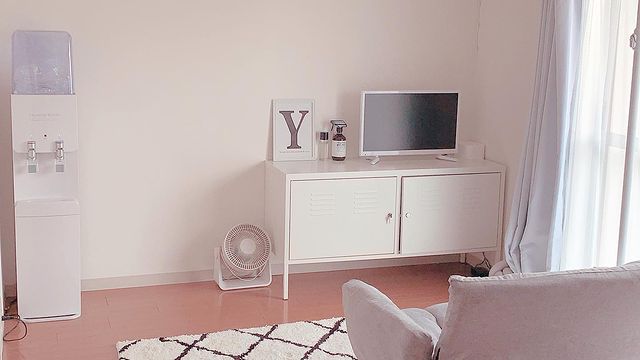 テレビボードにもなる！IKEAの人気商品「PSキャビネット」が優秀