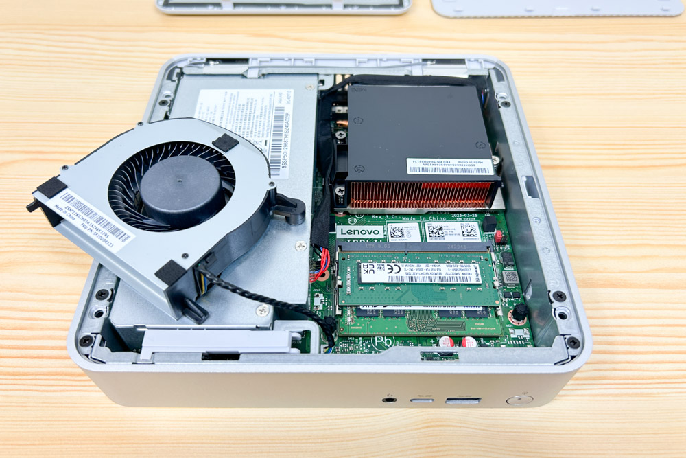 Lenovo IdeaCentre Mini Gen 8の実機レビュー 6万円台の超コンパクト